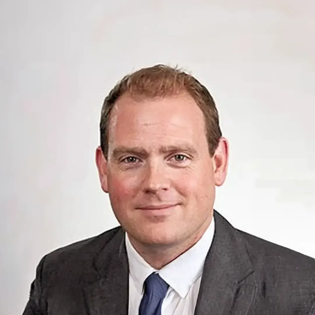 Mr Alex Swanton, MBBS, FRCOG, MRCOG  Consultant Gynaecologist